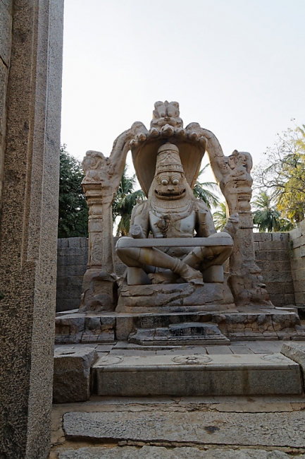 Hampi-Statue de Narasimha-005